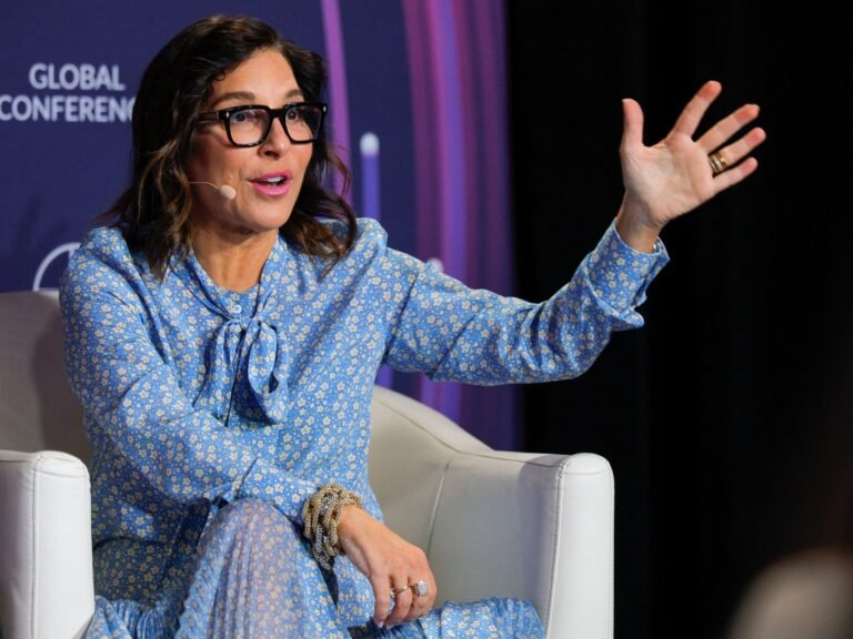 CEO Linda Yaccarino kondigt haar ontslag aan bij Musk's X
