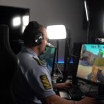 Deense politieagenten bestrijden criminaliteit door online games te spelen met kinderen