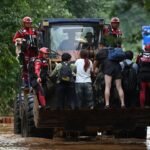 Foto: Dodelijke regen en aardverschuivingen leiden tot massale evacuaties in Noord-China