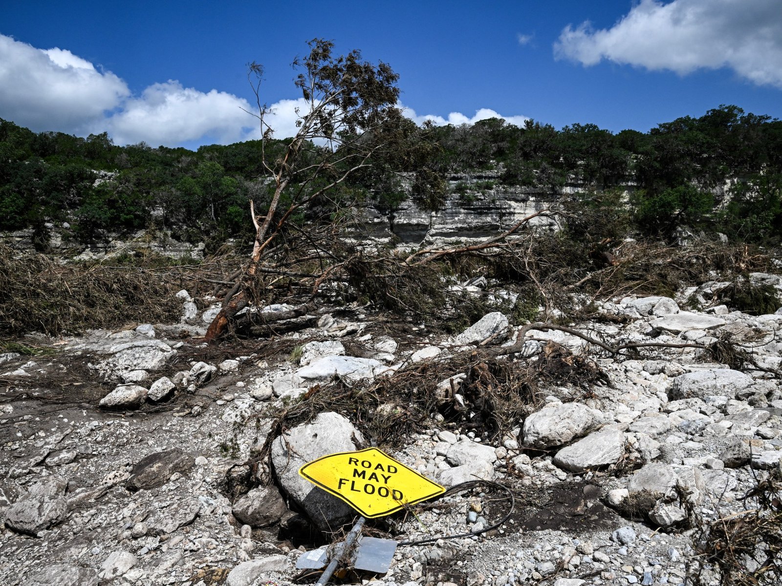 Foto's: Overstromingen in Texas laten meer dan 160 vermisten achter, dodental stijgt naar 109