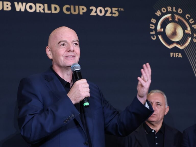 Infantino prijst ‘gouden tijdperk’ voor clubvoetbal voor de finale van het WK voor clubs