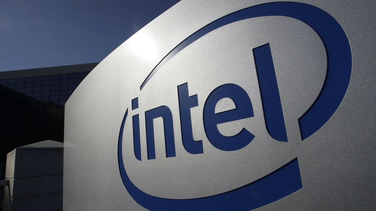 Intel kondigt nieuwe banenverlies aan en schrapt projecten in Europa om het bedrijf te redden