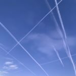 Slimmere vliegkeuzes verminderen klimaatimpact zonder grote offers