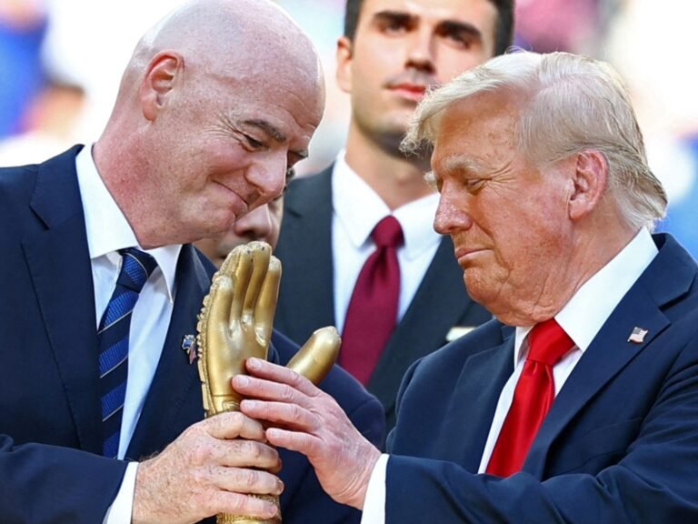 Spelersvakbond reageert op 'autocratisch' FIFA en Infantino