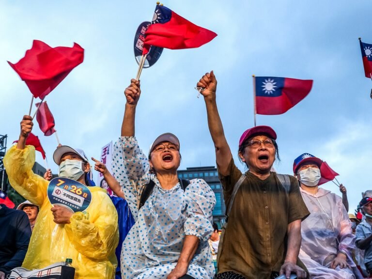 Stemmen sluiten in Taiwan's belangrijke 'herroepingverkiezingen' die nauwlettend door China worden gevolgd