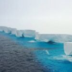 Studie onthult dat getijden zorgen voor enorme afbrokkeling van ijsbergen in Antarctica