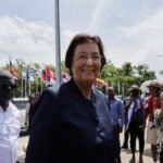 Suriname kiest eerste vrouwelijke president te midden van economische onzekerheid