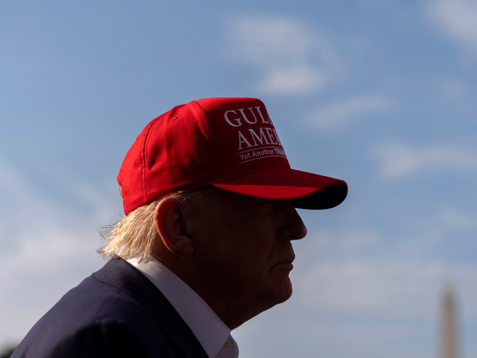 Trump Woedend Terwijl Rebel-Republikeinen Weigeren Grote Mooie Wet te Steunen