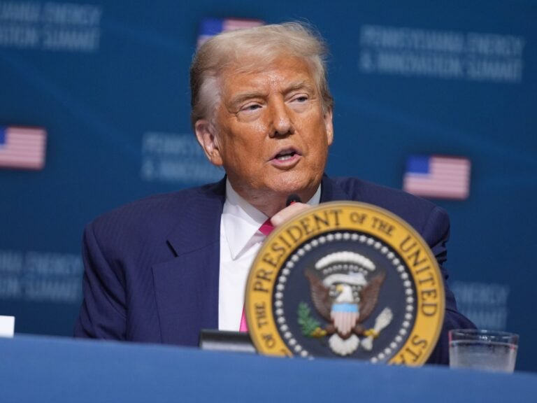 Trump kondigt 19 procent invoerheffing op Indonesië aan