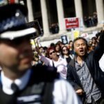 VK en VS veroordelen Hong Kong-beloningsprogramma voor hulp bij het vangen van activisten in het buitenland