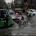 Zware regenval en overstromingen in Pakistan eisten 46 levens, waaronder 13 leden van één familie