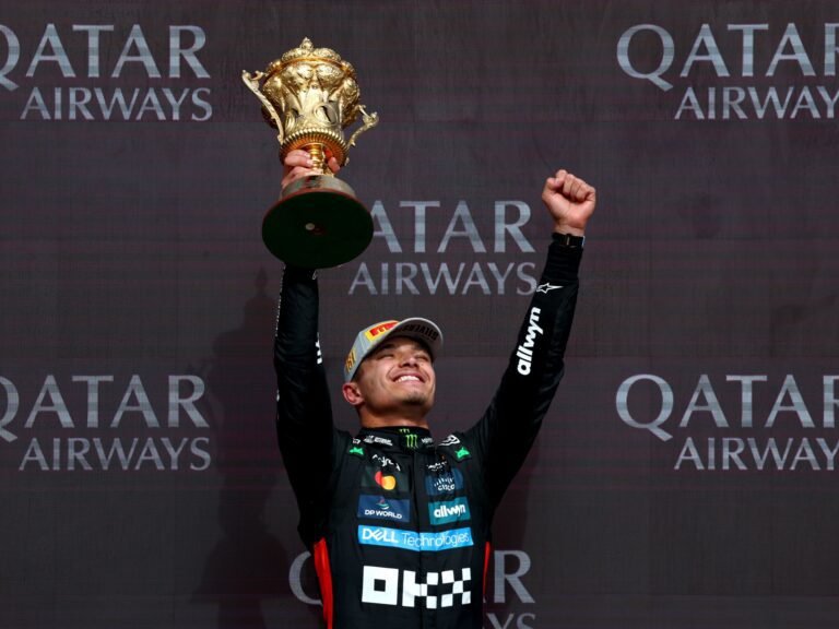 ‘Het is een droom’: Norris wint Britse GP thuis; Hulk doorbreekt podiumloze reeks