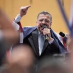 Chaves Robles is de eerste Costa Ricaanse president die zijn immuniteit verliest