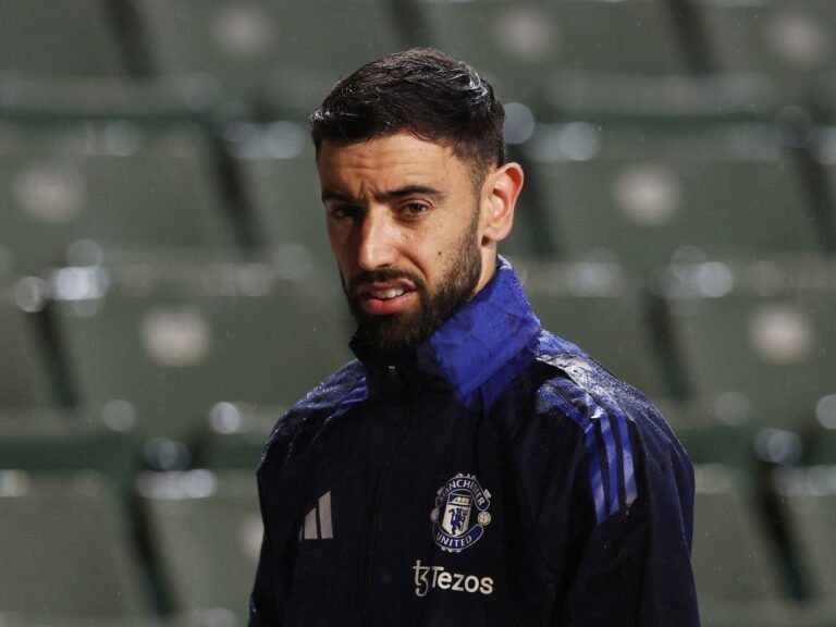 Fernandes noemt Man Utd 'lui' en roept op tot meer aankopen