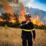 Frankrijk Strijdt Tegen Grootste Bosbrand In Jaren Terwijl Bewoners Verdwenen Blijven