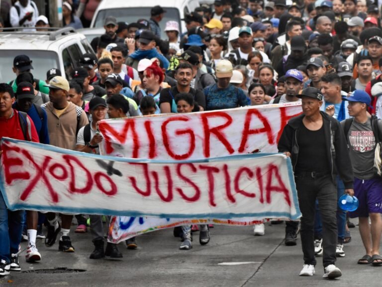 Migrantenmars in Mexico gaat door ondanks aandacht voor arrestatie van organisator
