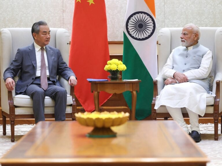 Modi en Wang ontmoeten elkaar: Aziatische grootmachten herbouwen hun relaties