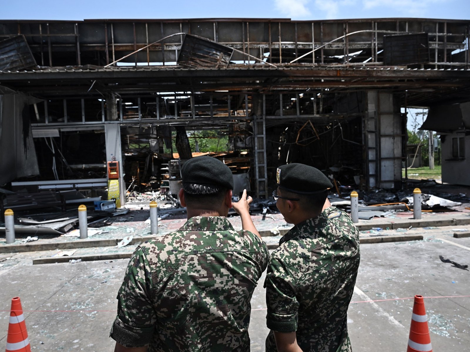 Spanningen aan de grens tussen Thailand en Cambodja aanhoudend na gesprekken in Maleisië