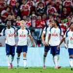 Tottenham Verslaat Arsenal met Wondergoal van Sarr vanaf de Middellijn