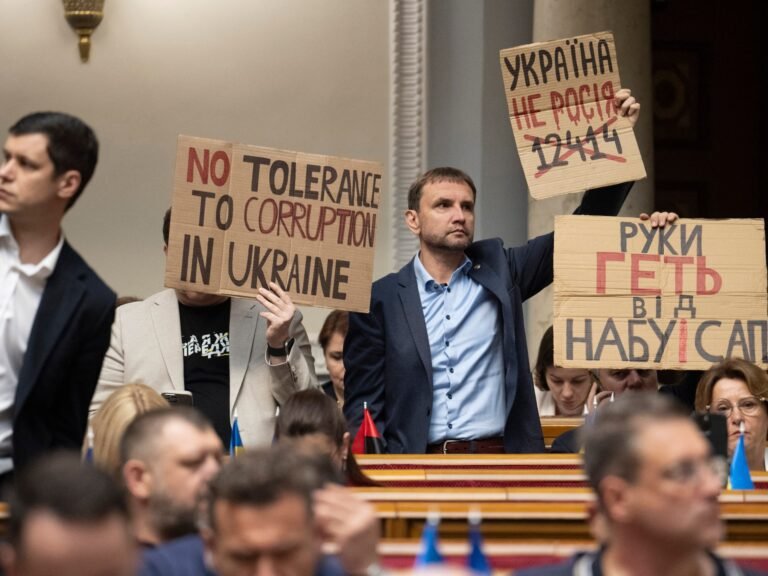Ukrainse overheid onthult corruptieschema in defensiesector