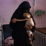 Week in Beelden: Van de door Israël veroorzaakte hongersnood in Gaza tot bosbranden in Spanje