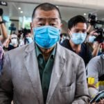 Wie is Jimmy Lai, de opgesloten mediatycoon van Hongkong?