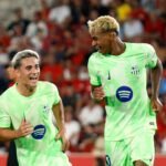 Yamal en Raphinha zorgen voor overwinning van Barcelona in opening La Liga tegen negen-man Mallorca