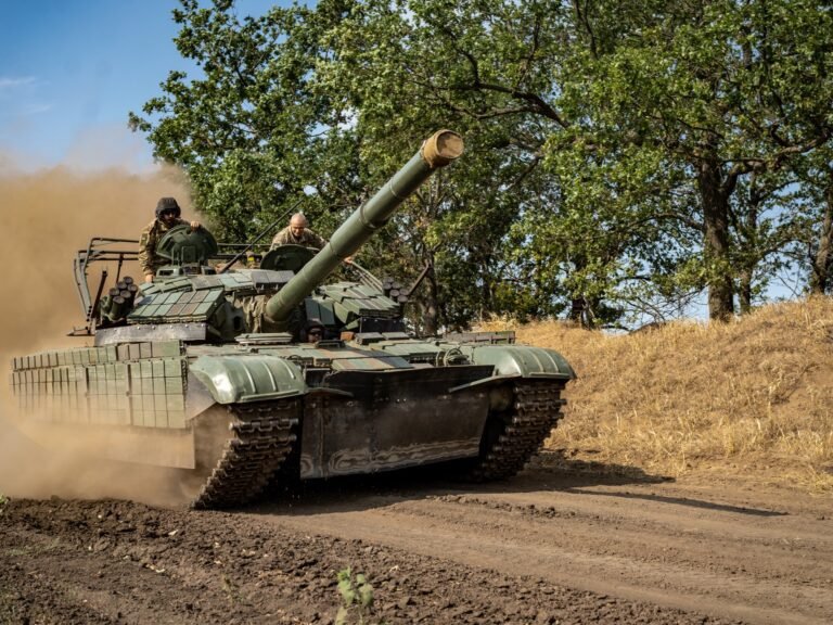 Zelenskyy: Putin bereidt zich voor op nieuwe offensief in Oekraïne, geen wapenstilstand