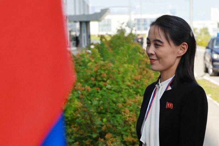 Zuster van Noord-Koreaanse leider beweert dat Zuid-Korea liegt over verbetering in de relaties