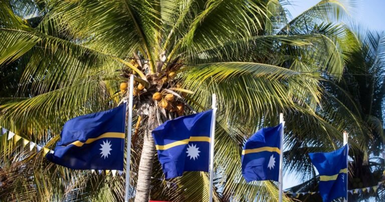 Australië stuurt honderden naar Nauru in migrantenherplaatsingsdeal van $1,6 miljard