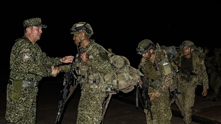 Dozens of Colombiaanse soldaten vrijgelaten na drie dagen gevangenschap in het Amazonegebied
