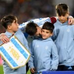 Emotionele Afscheid van Messi: Wereldbeker Dubbel voor Argentinië