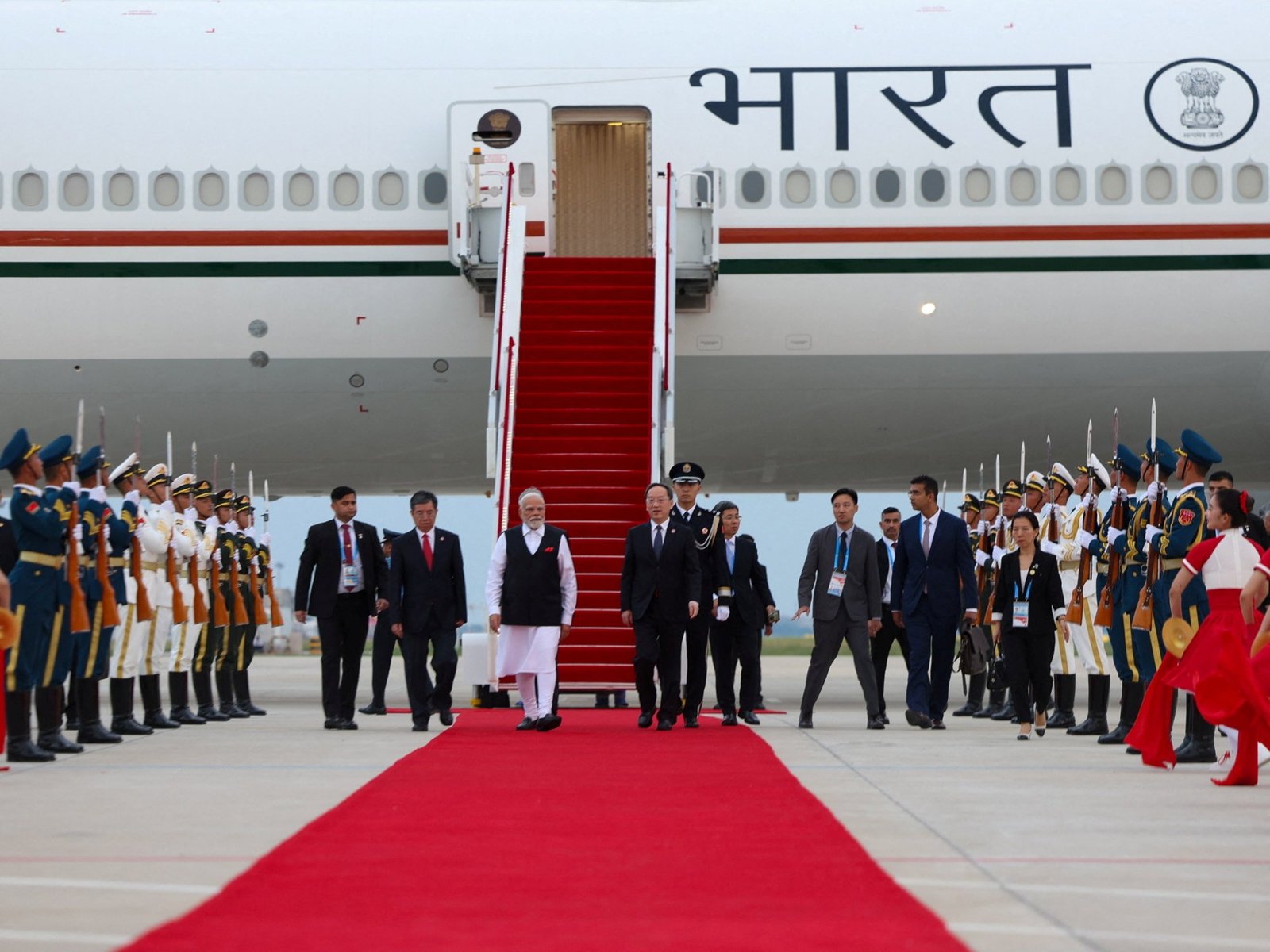 India Vastbesloten om Relaties met China te Verbeteren, Zegt Modi Tegen Xi