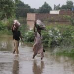 Intense moessonregens en overstromingen teisteren Punjab in Pakistan