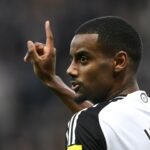 Liverpool haalt Alexander Isak van Newcastle binnen voor recordbedrag in het Verenigd Koninkrijk