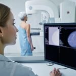 Nieuwe AI-tool voorspelt hartgezondheidsrisico's bij vrouwen met mammogrammen