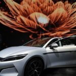 Tesla-verkoop daalt met 40% in Europa, terwijl Chinese BYD zijn verkopen verdrievoudigt