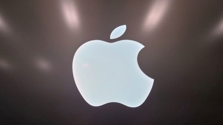 VK laat eis vallen om toegang te krijgen tot wereldwijde Apple-gebruikersdata, zegt Amerikaanse inlichtingenchef