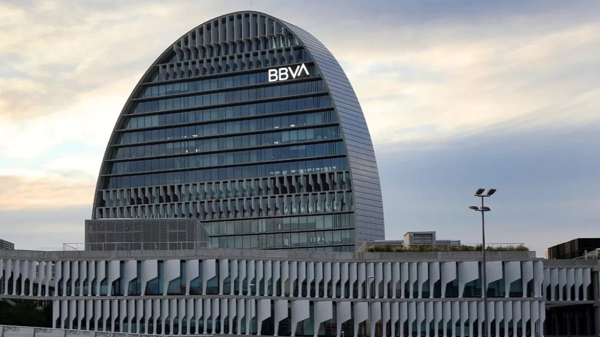 Verbeterd overnamebod van BBVA voor Banco Sabadell goedgekeurd door toezichthouder