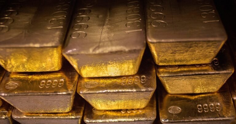 Waarom de goudprijs recordhoogtes bereikt