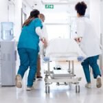 Artsen Overtreffen AI in Medische Noodsituaties, Resultaten voor Verpleegkundigen Gemengd