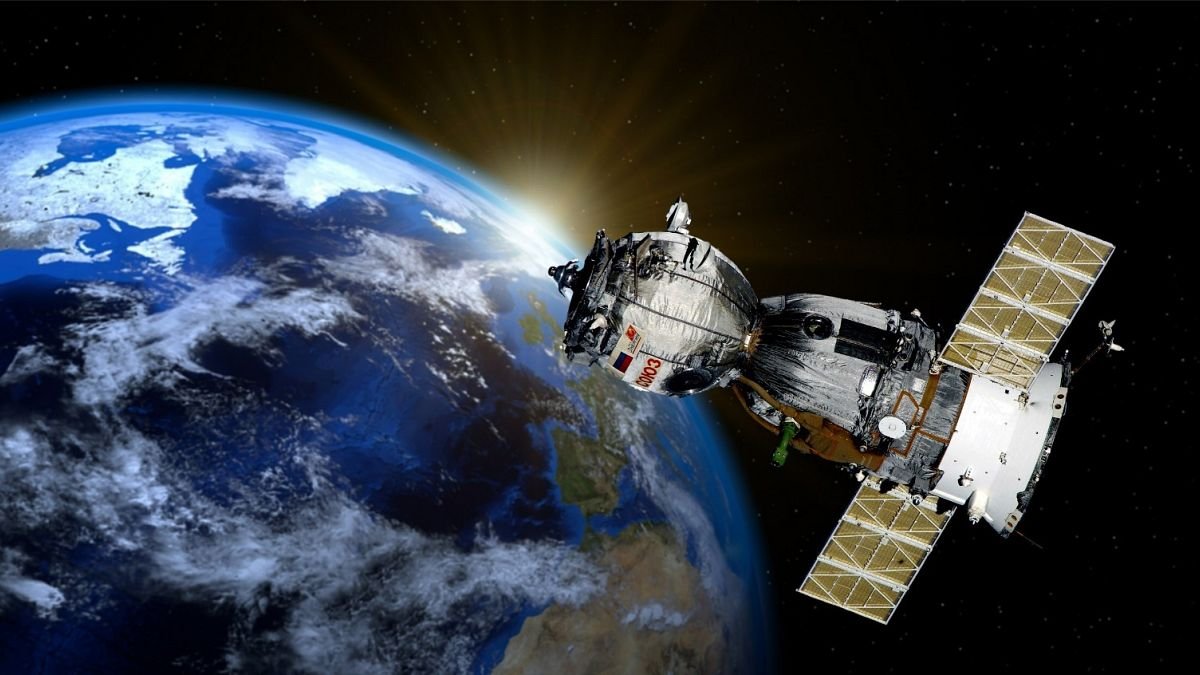 Militaire gegevens, teksten en internetgeschiedenis: Wetenschappers onderscheppen onbeveiligde satellietdata