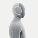 Sciencefiction ontmoet huishoudelijke taken: Deze humanoïde robot doet het schoonmaken, maar mensen kunnen je huis in de gaten houden