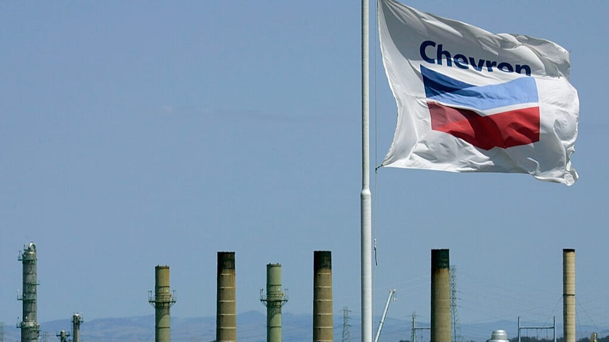 Waarom Chevron ondanks Amerikaanse sancties nog steeds in Venezuela actief is