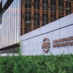 AIIB viert tiende verjaardag met mijlpaal in ontwikkelingsfinanciering