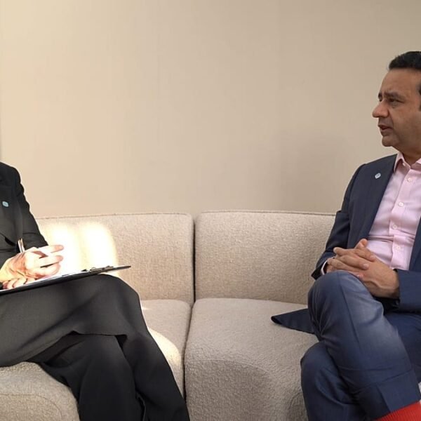 Verander het verhaal over AI van banenverlies naar mogelijkheden, stelt CEO van Tech Mahindra