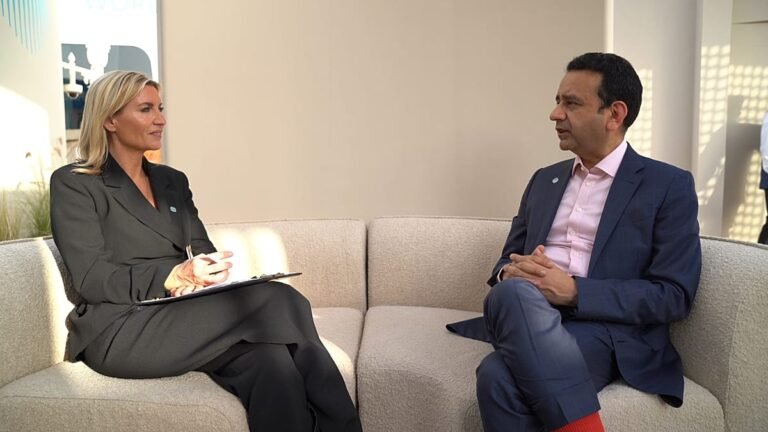 Verander het verhaal over AI van banenverlies naar mogelijkheden, stelt CEO van Tech Mahindra