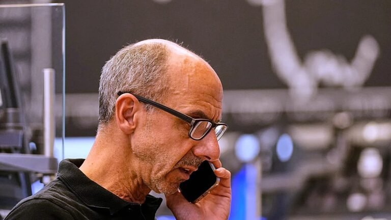 Europese markten dalen terwijl olieprijzen stijgen en gasprijzen in Europa toenemen