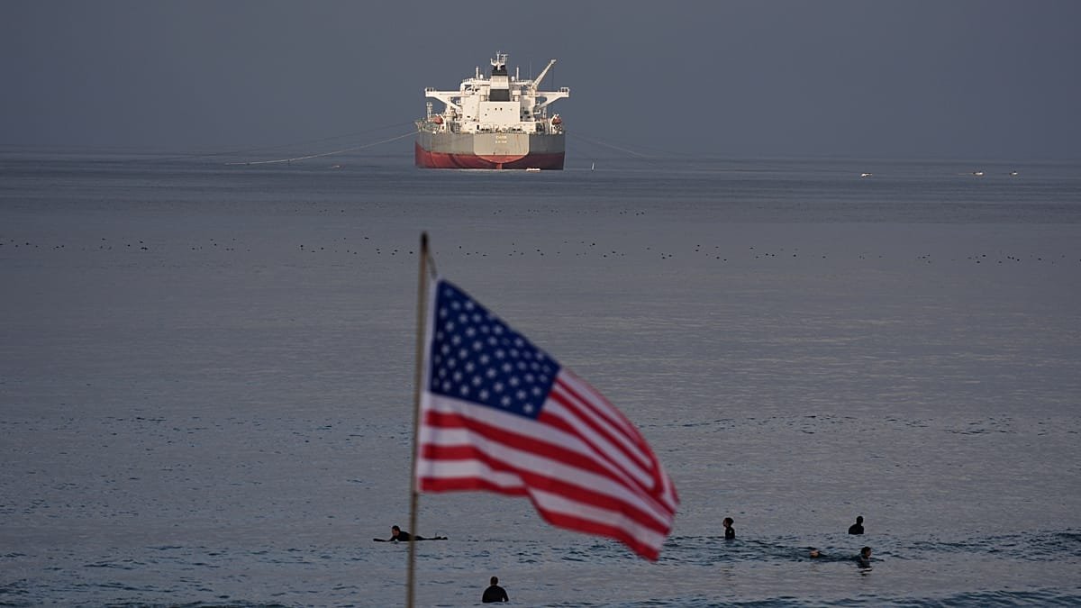 VS Biedt India 30-Daagse Vrijstelling Voor Aankoop Van Vastgelopen Russisch Oil Te Midden Van Iran Oorlogsimpact