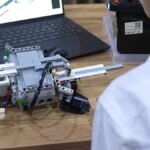 Humanoïde Robots Inspireren Een Nieuwe Generatie om Machines te Creëren